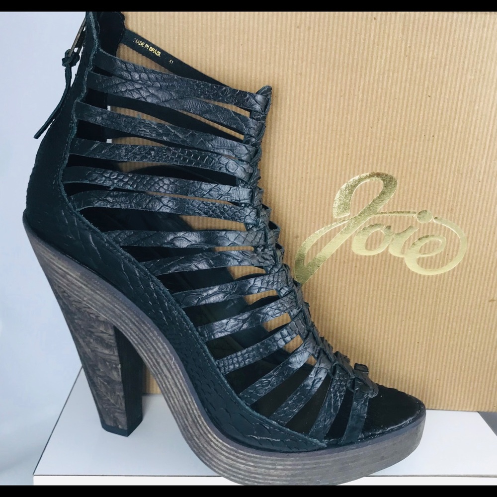 Joie platform sandals, black, NIB